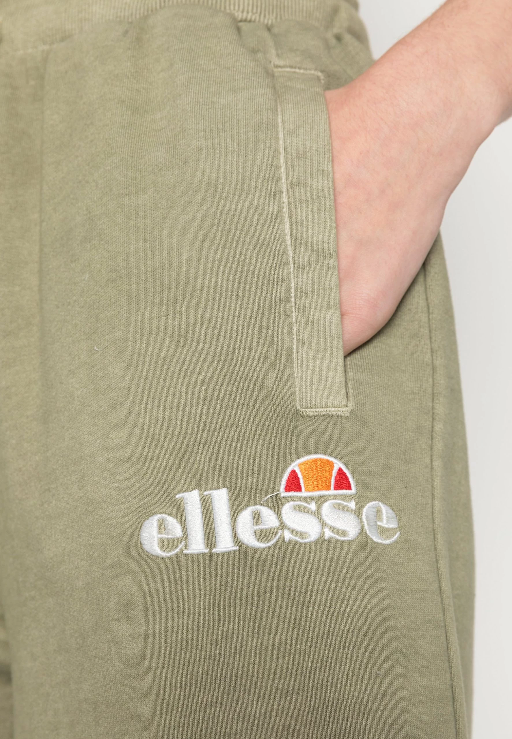 Ellesse Crysanthemum Jogger - Tracksuit Bottoms - Image 5