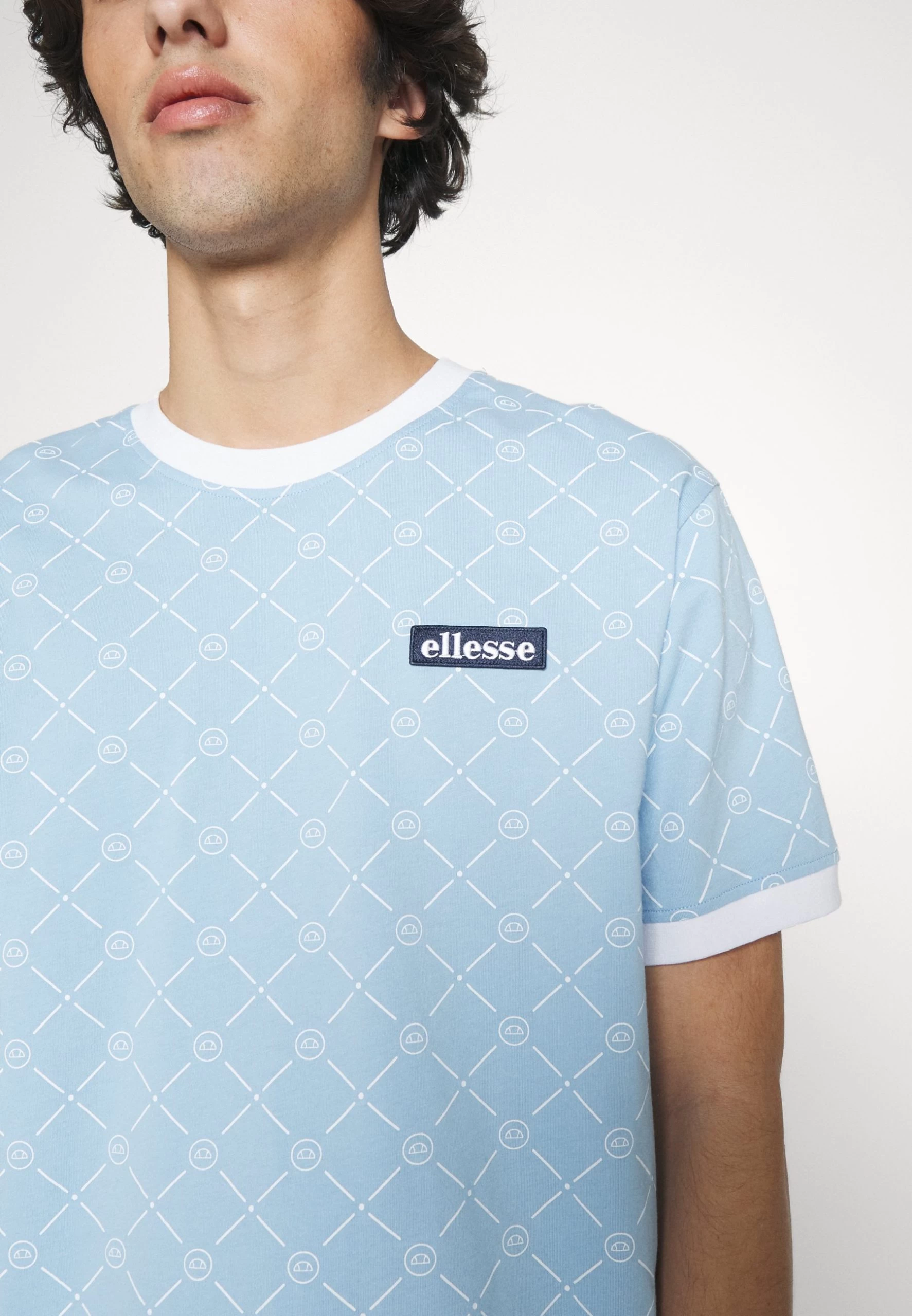 Ellesse Villoa - Print T-Shirt - Light Blue - Image 7