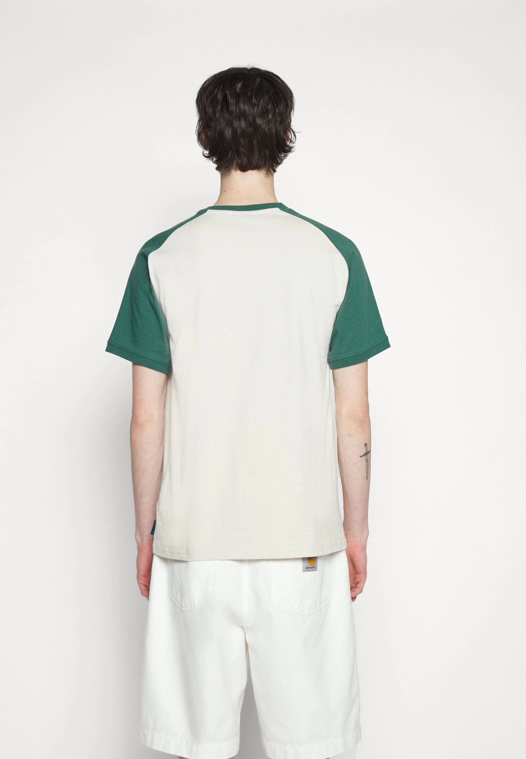 Ellesse Perrow - Print T-Shirt - Beige - Image 4