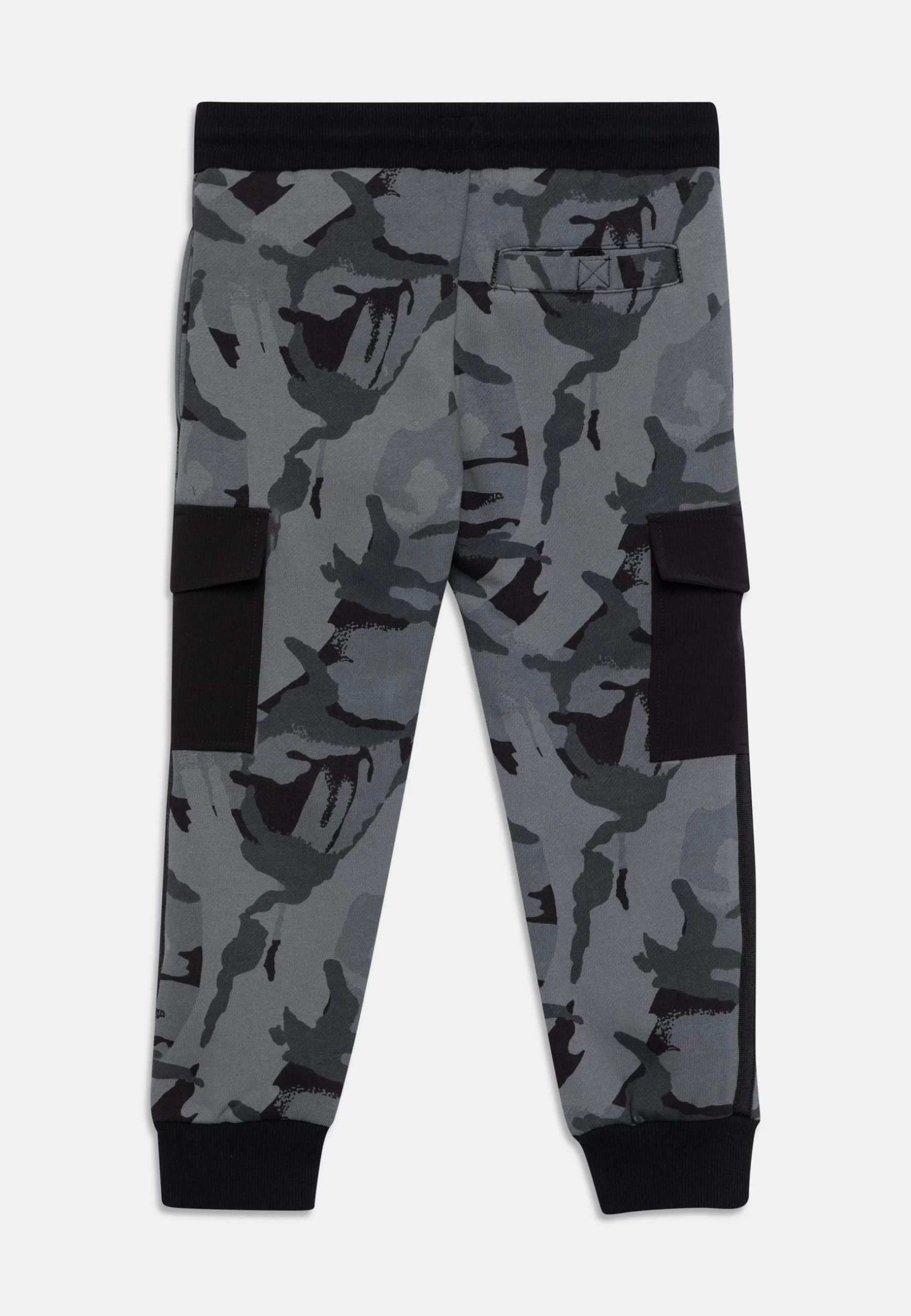 Ellesse Grant- Cargo Trousers - Camo - Image 2