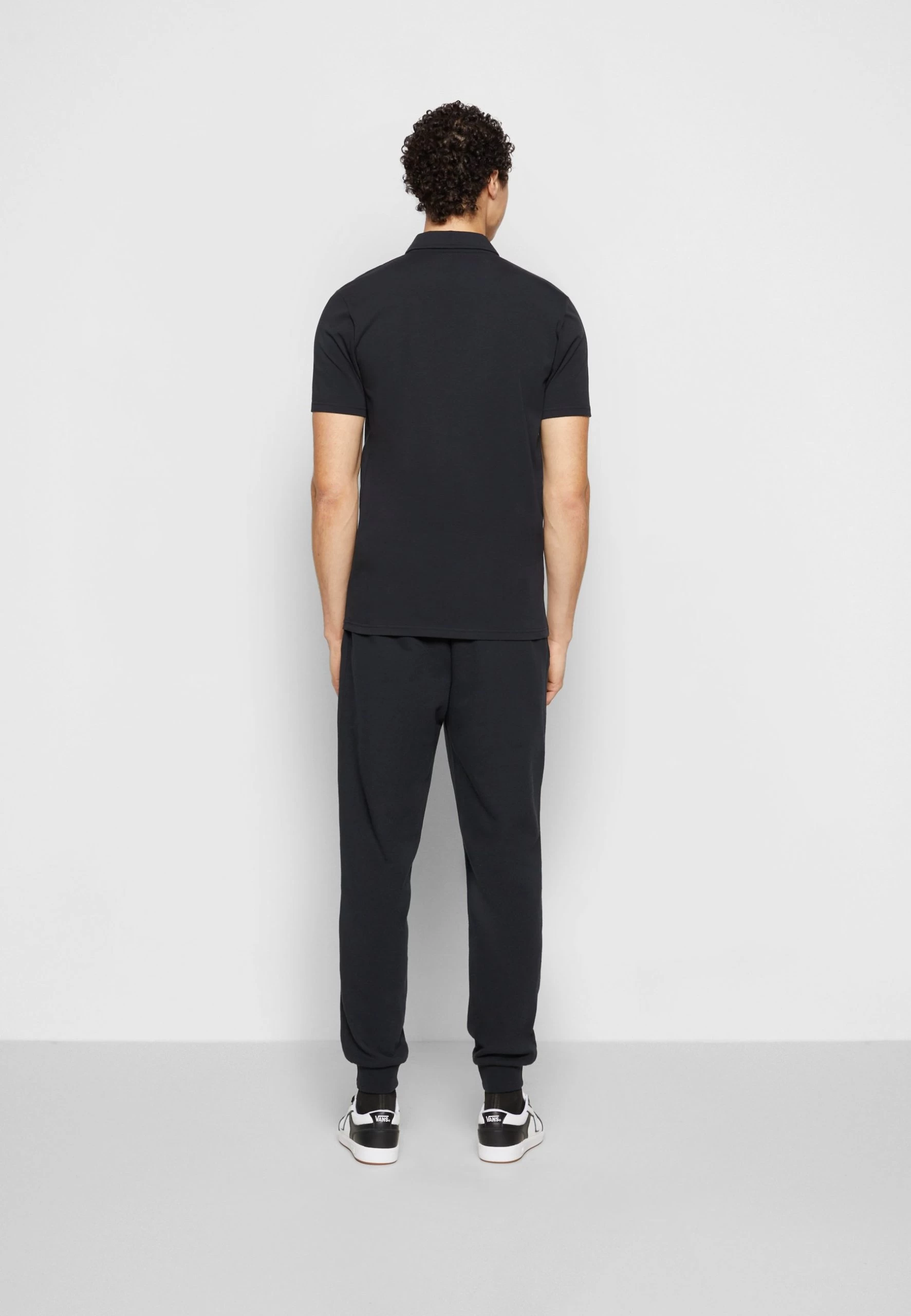 Ellesse Niama - Polo Shirt - Black - Image 4