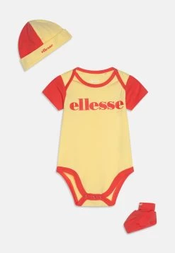 Ellesse Joyeous Unisex Set - Body - Yellow